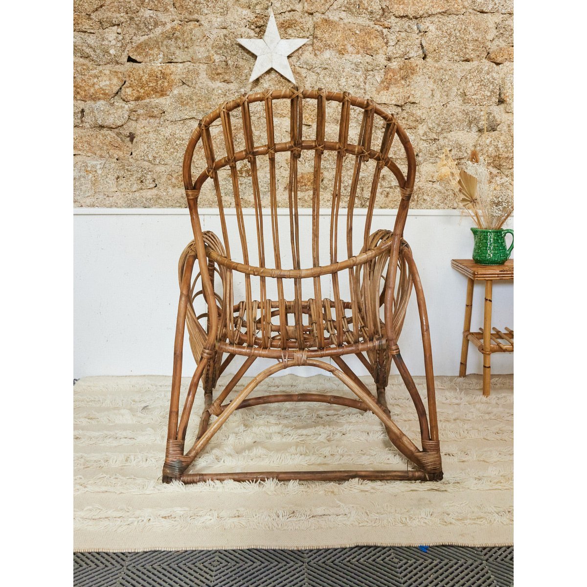 Fauteuil en rotin Ernest N°1034 - Bon état bois foncé, DEBONGOUT