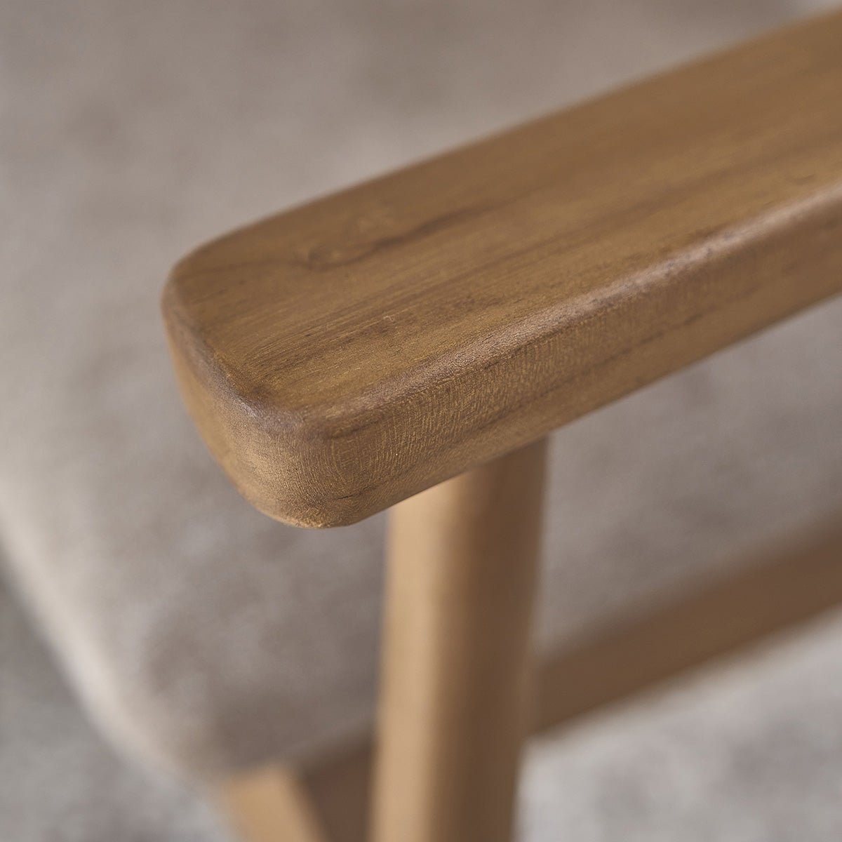 Fauteuil en teck massif , cannage et tissu  SABI grege, BERAH GETAH