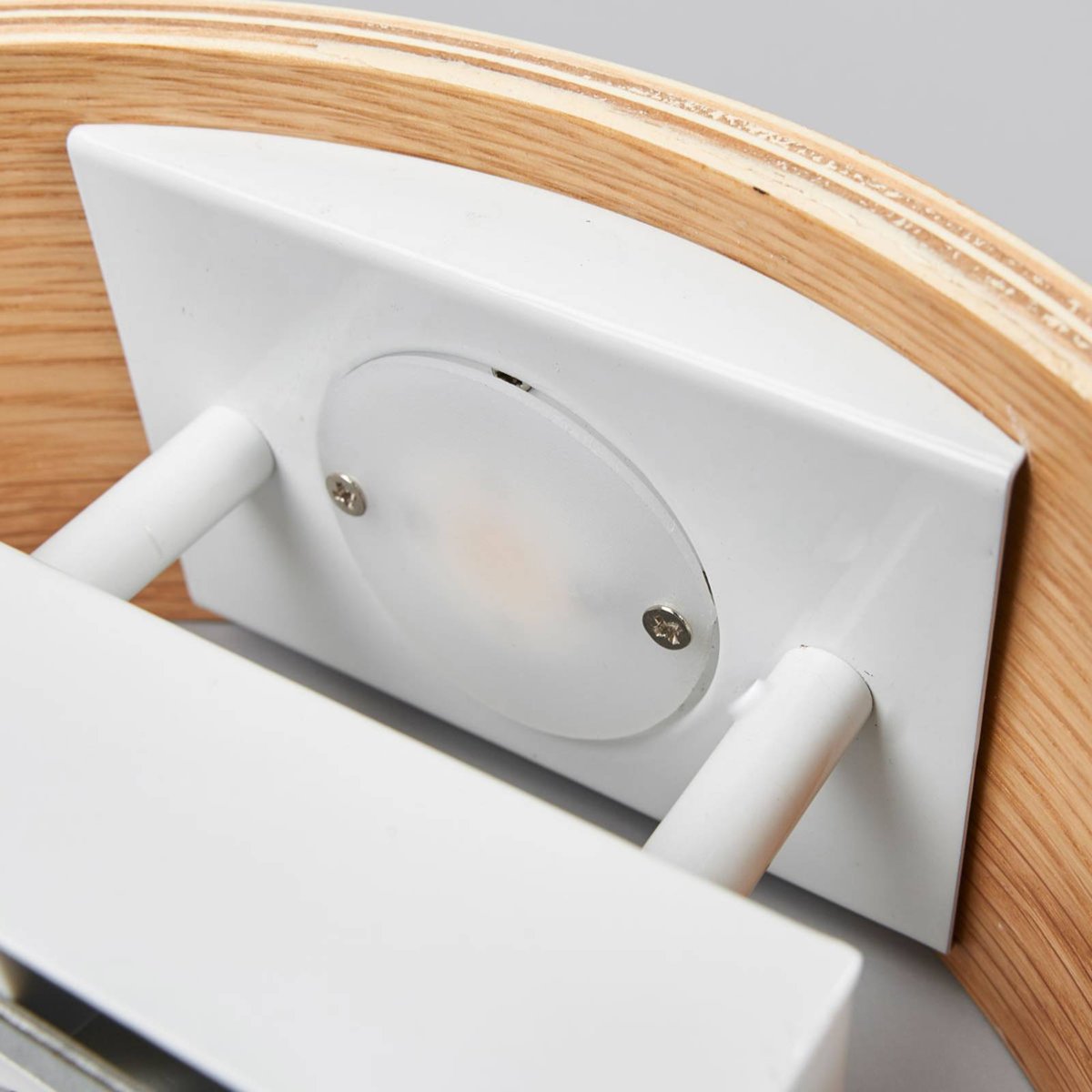 Applique en bois moderneLED, Rafailia bois foncé, LINDBY