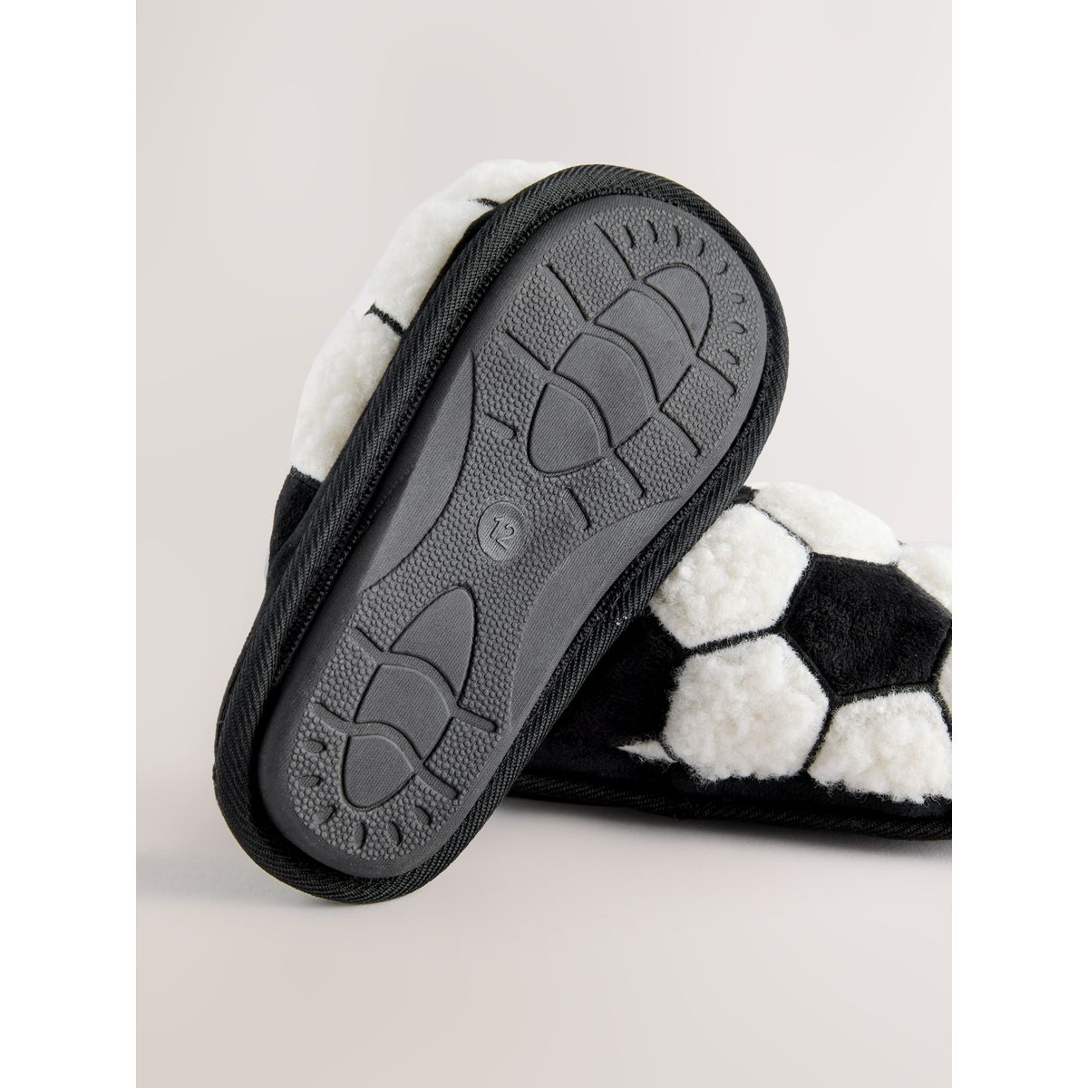 Chaussons fantaisie noir, NEXT