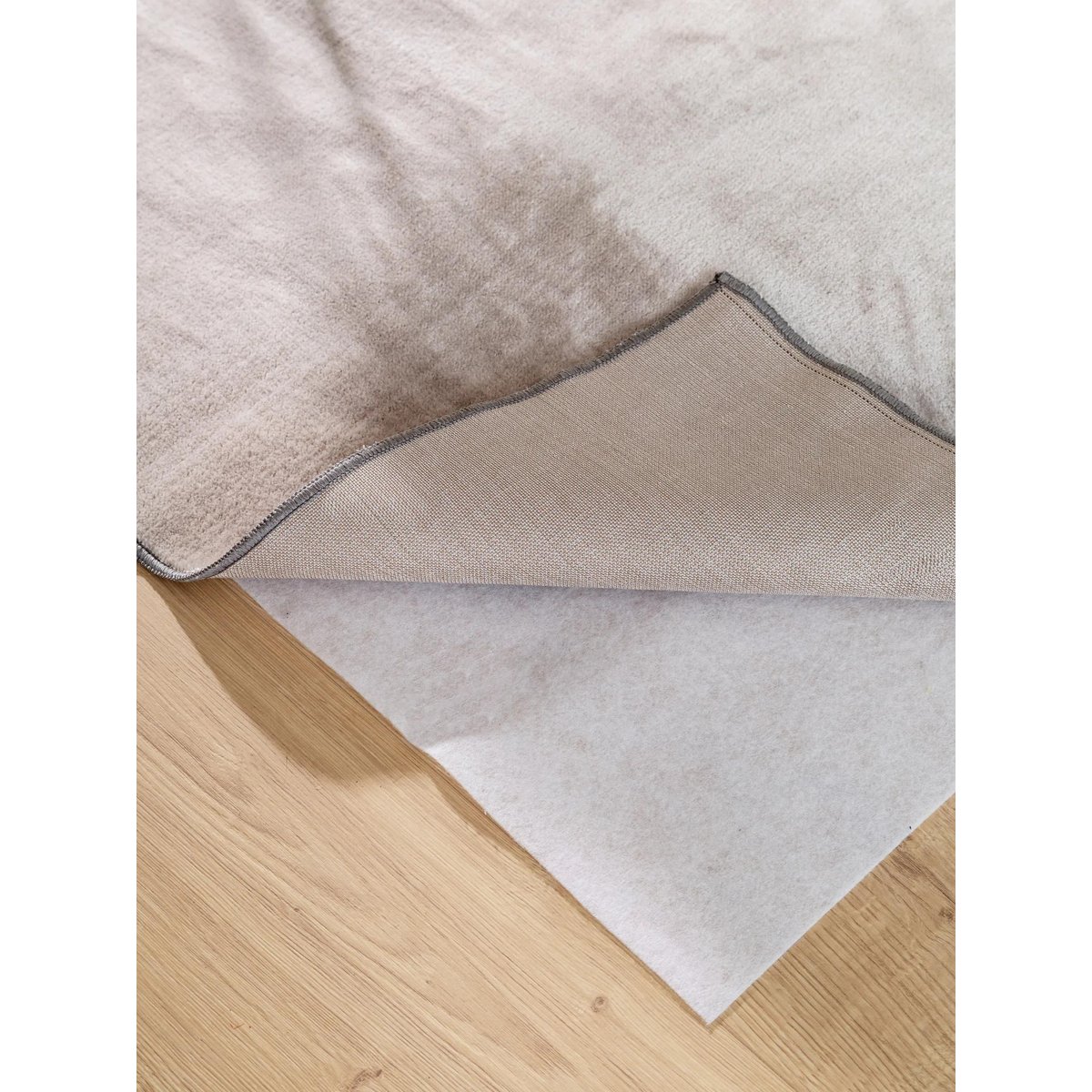 Tapis DAISY gris, BENUTA 