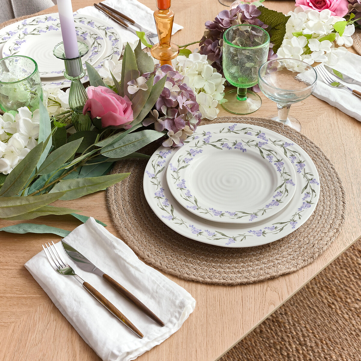 Set of 4 Lavandula Dinner Plates white, SOPHIE CONRAN FOR PORTMEIRION