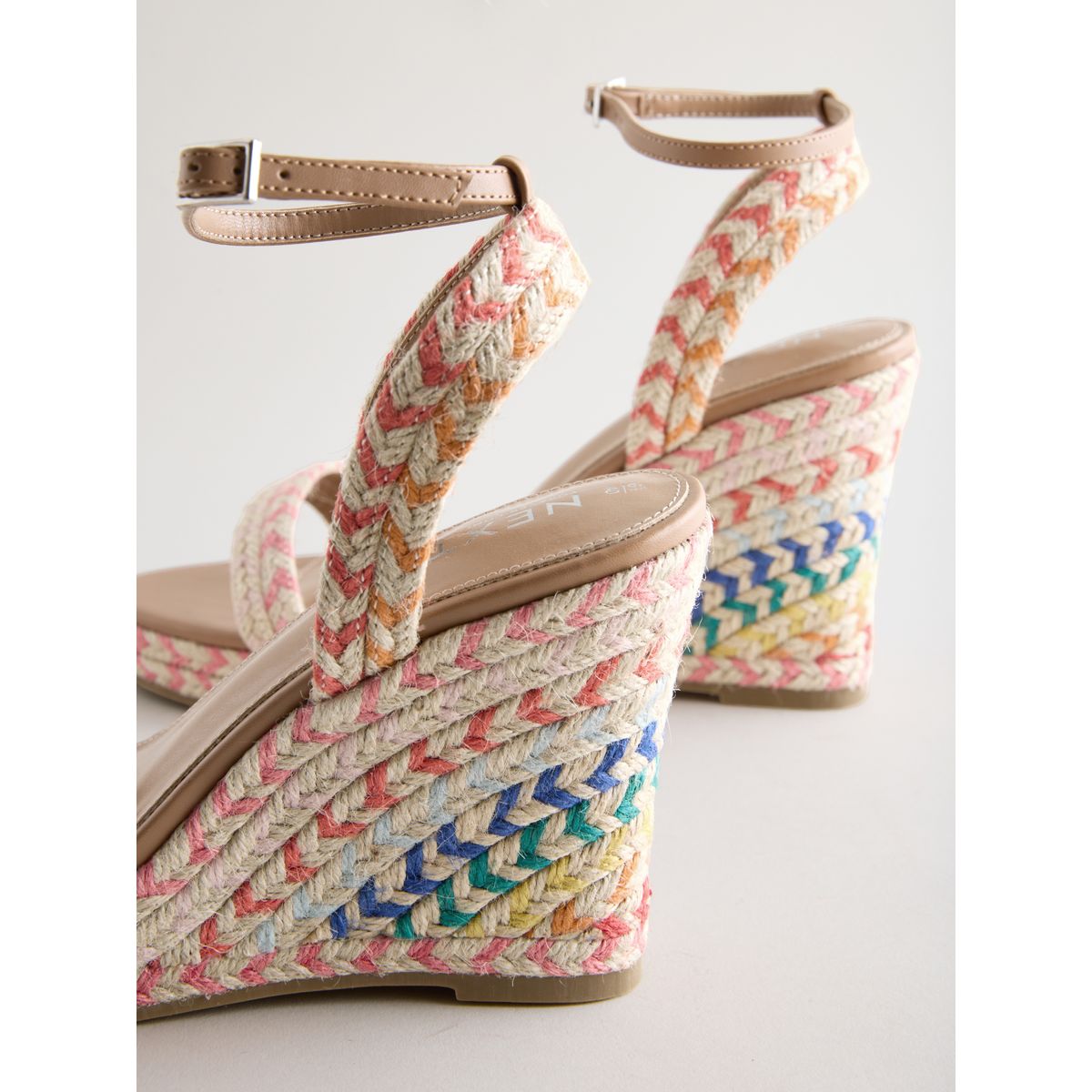 Chaussures compensées forever comfort® multi-couleurs, NEXT