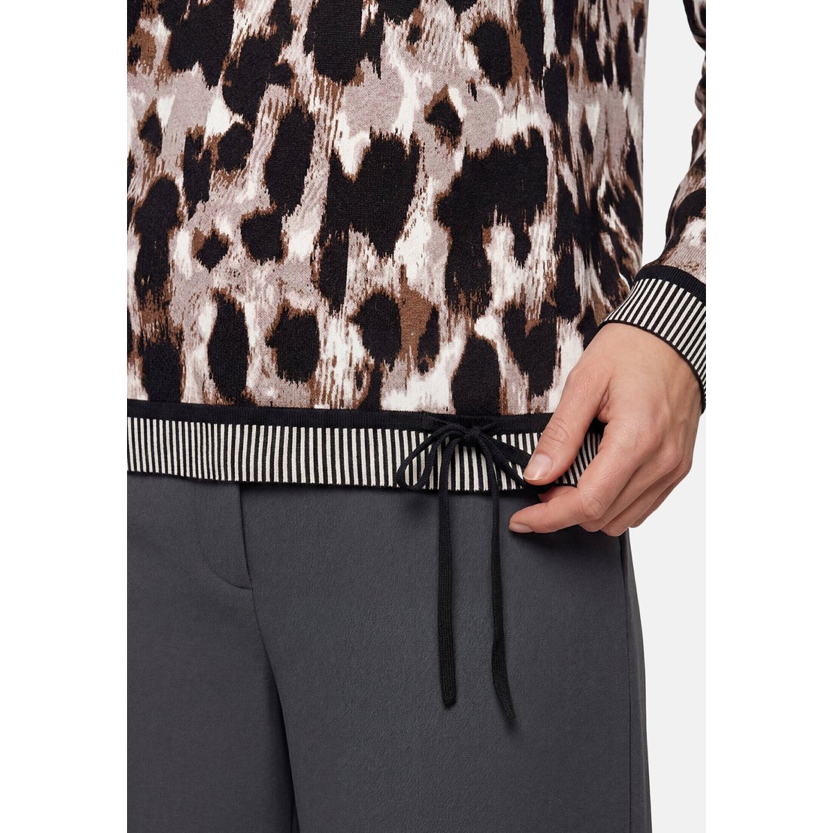 Pull-over en maille à manches longues beige/noir, BETTY BARCLAY