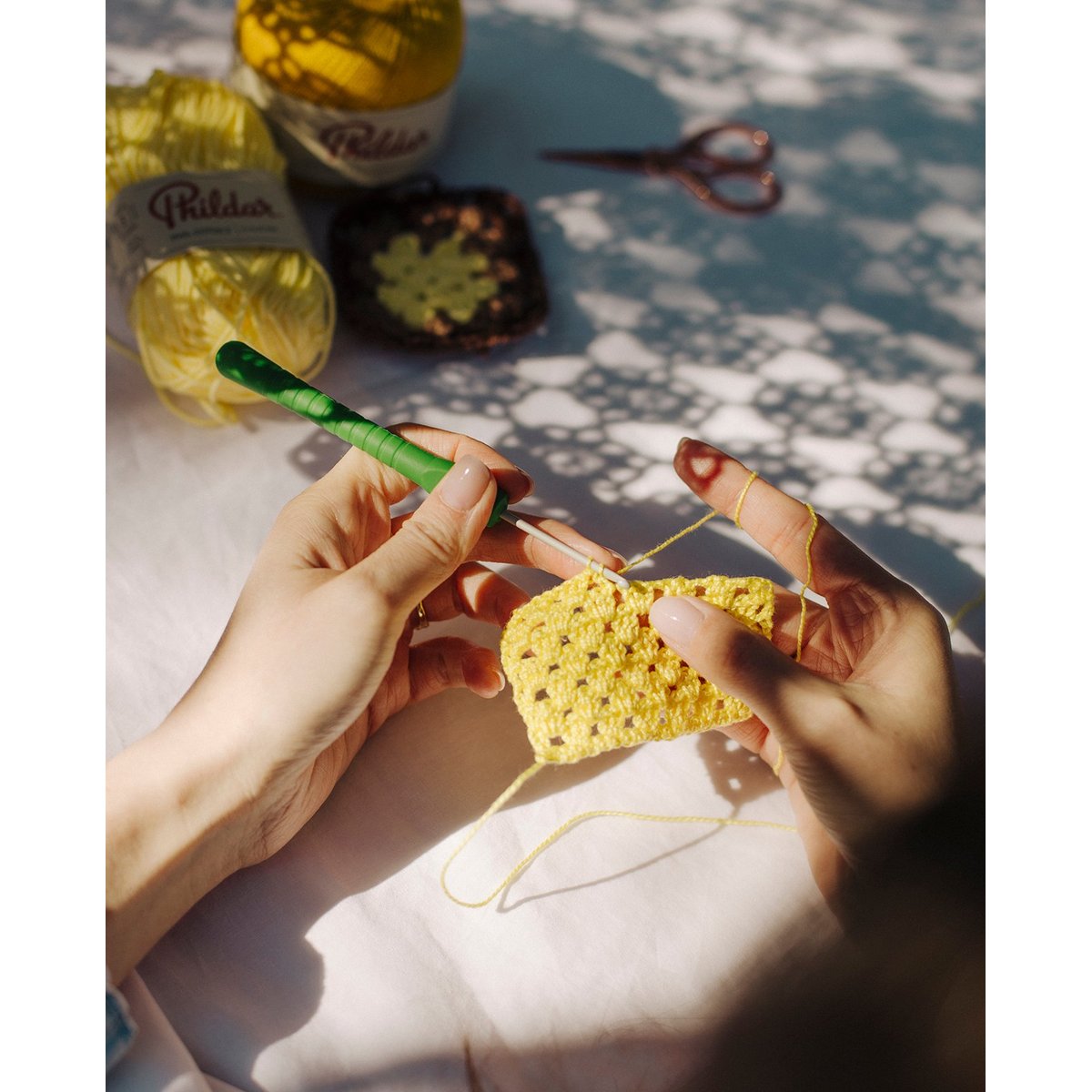 Livre N° 885 : Sos Crochet Gaucher sans coloris, PHILDAR