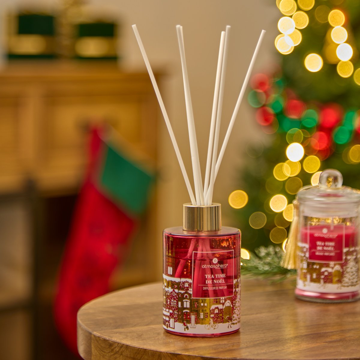 Diffuseur de parfum Hiver à Londres 100 ml rouge, FEERIC LIGHTS & CHRISTMAS