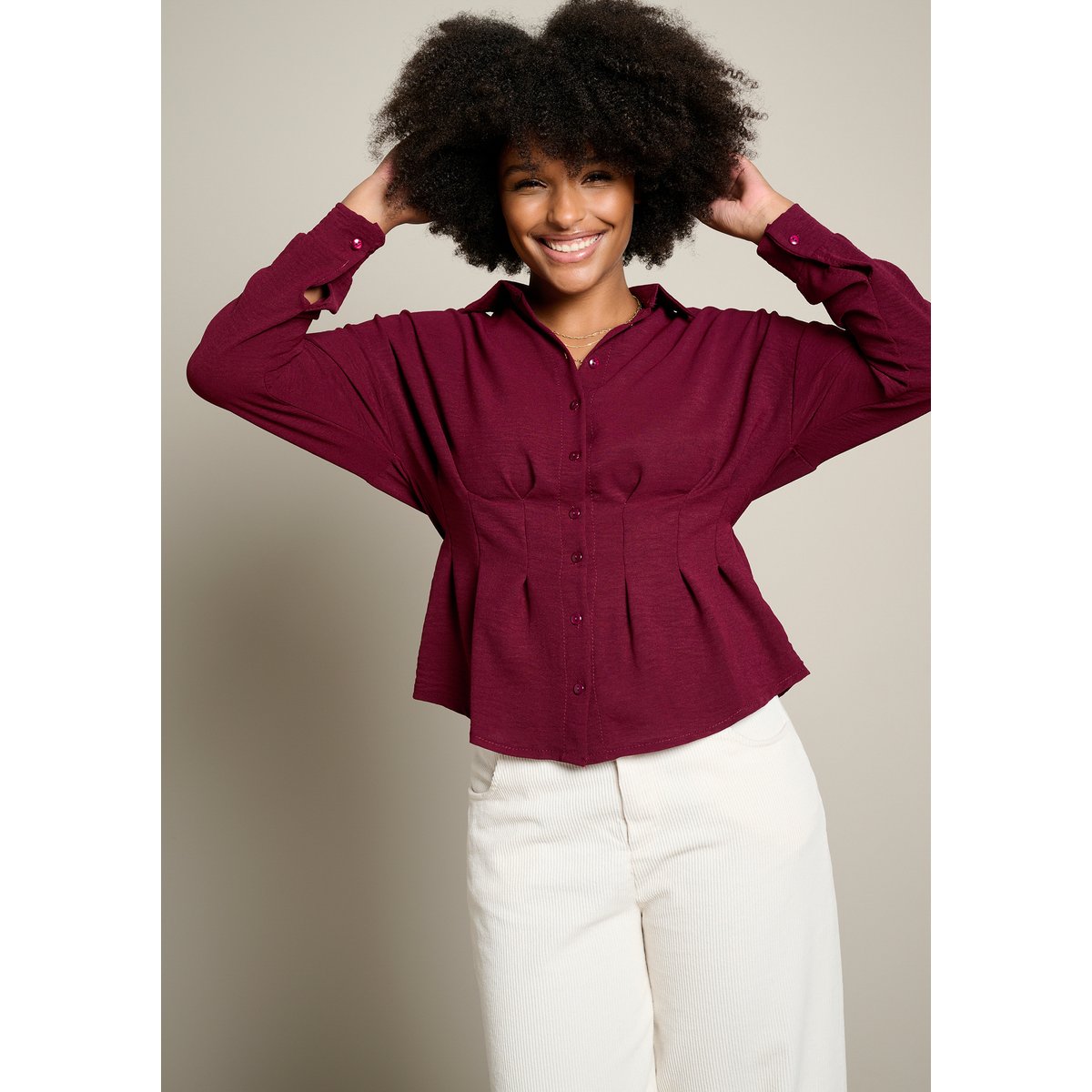 Chemise cintrée à plis aubergine, LOLALIZA