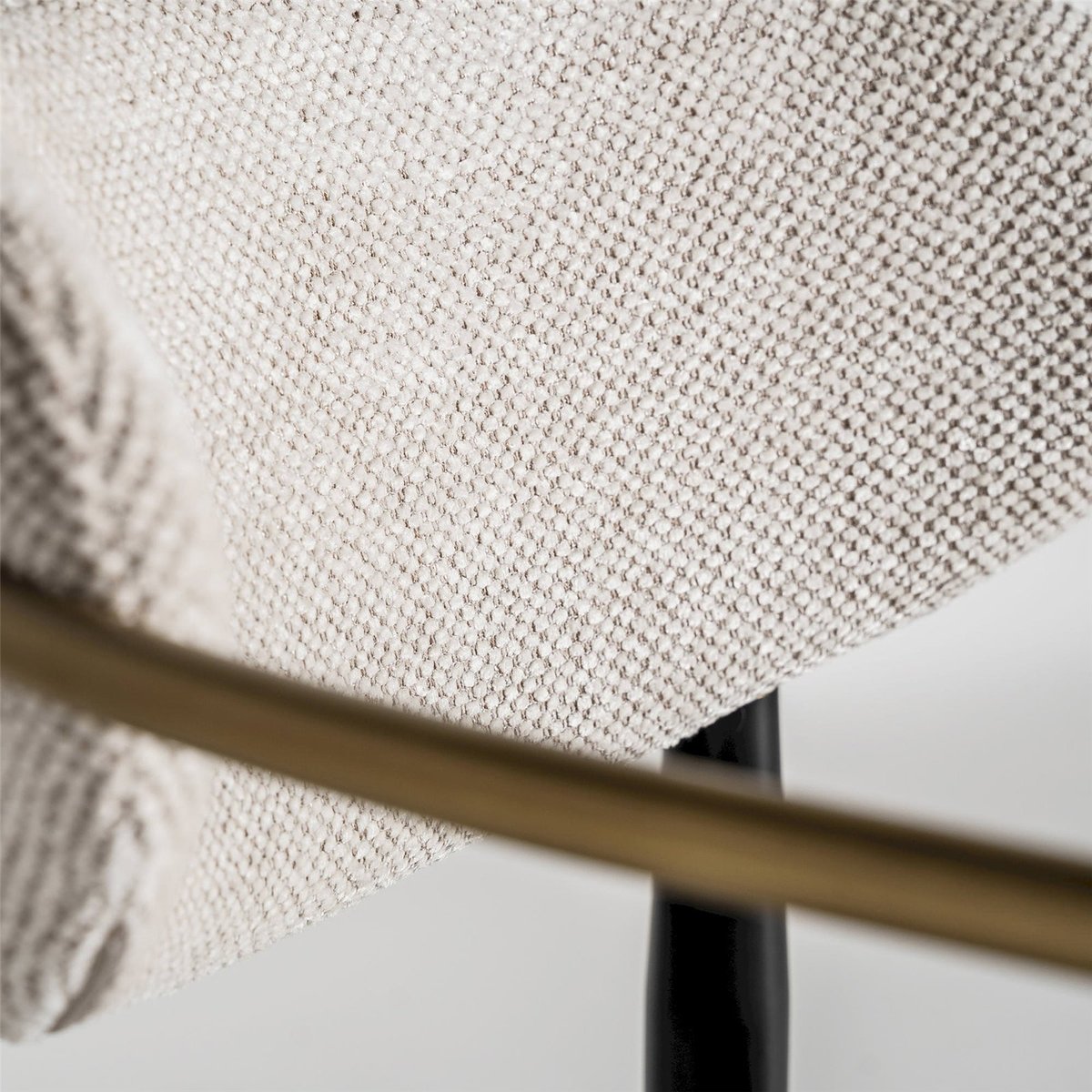 Lot de 2 chaises art déco avec accoudoirs beige chiné, noir et doré, RECOLLECTION
