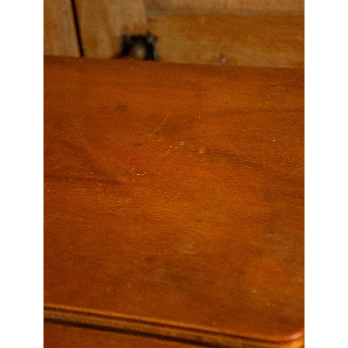Buffet au plaquage en bois Gustave N°1608 - Bon état bois clair, DEBONGOUT