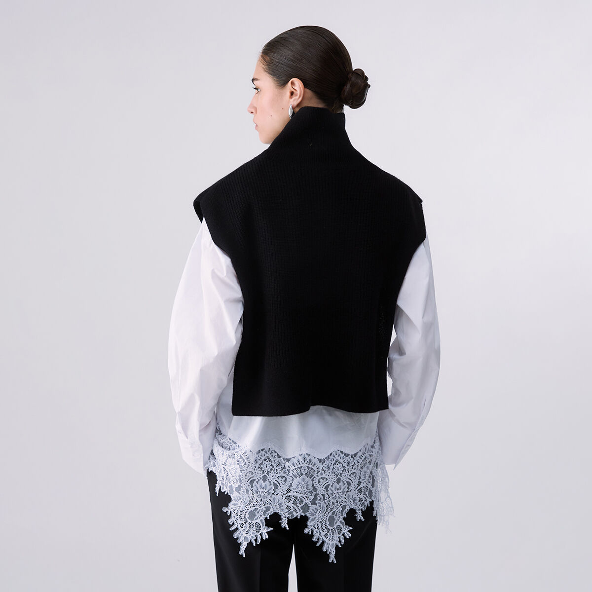 Gilet en laine avec broderie bijou noir, LIU JO