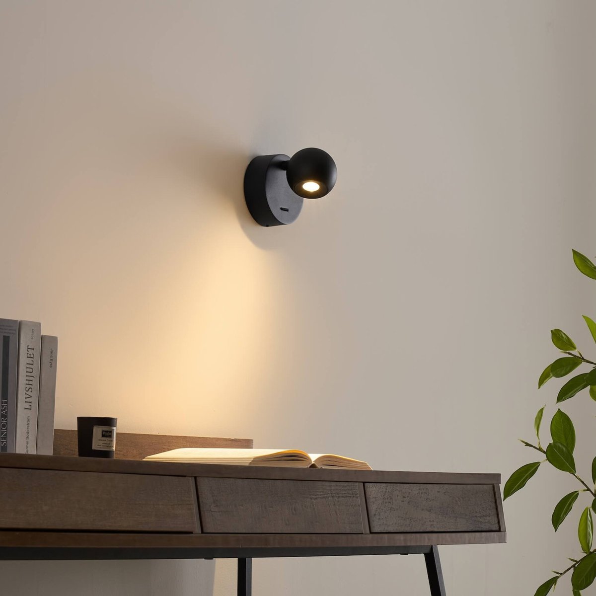 Liseuse murale compacte LED intégrée - LOËN noir, KOSILUM