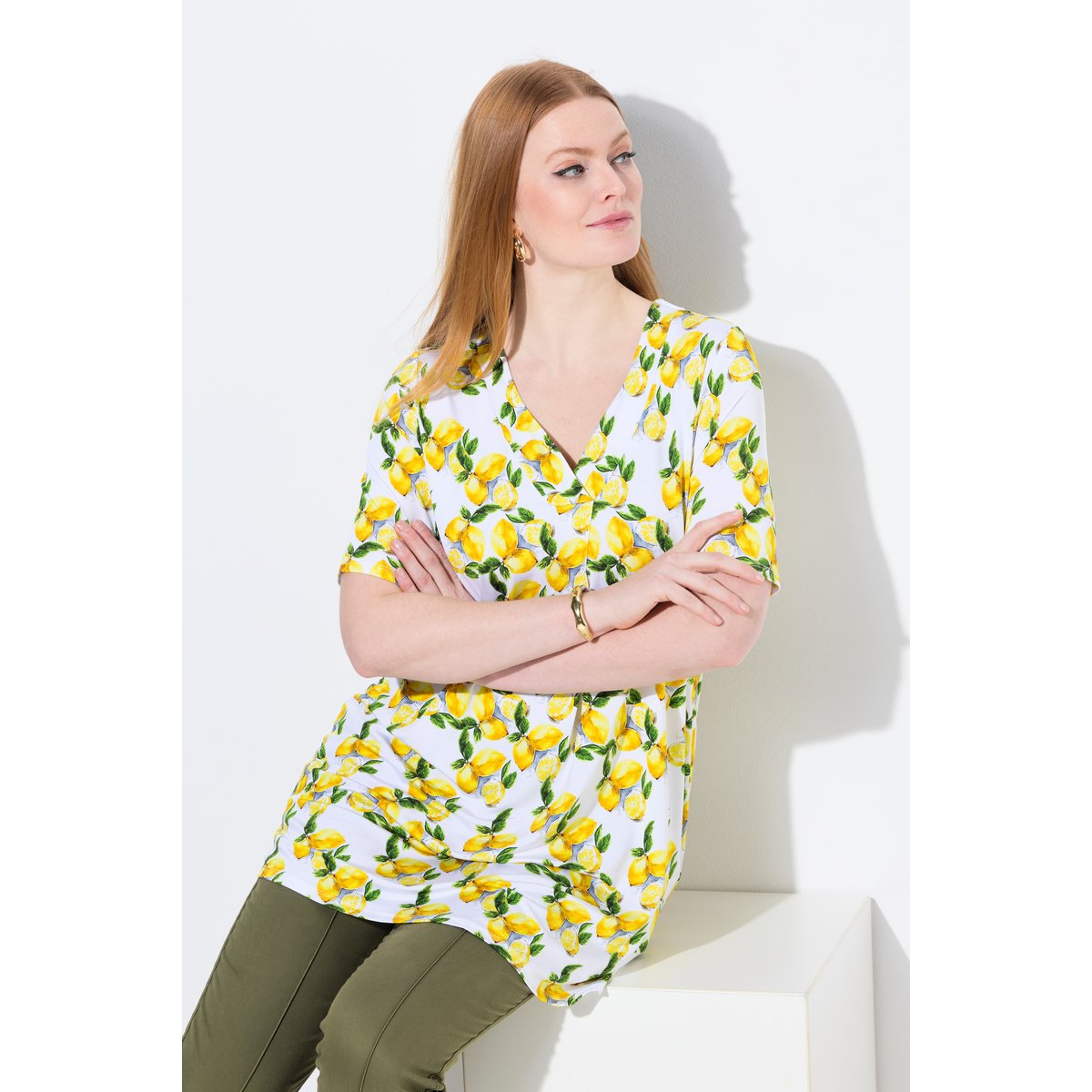 T-shirt au tombé fluide. Motif blanc neige, ULLA POPKEN