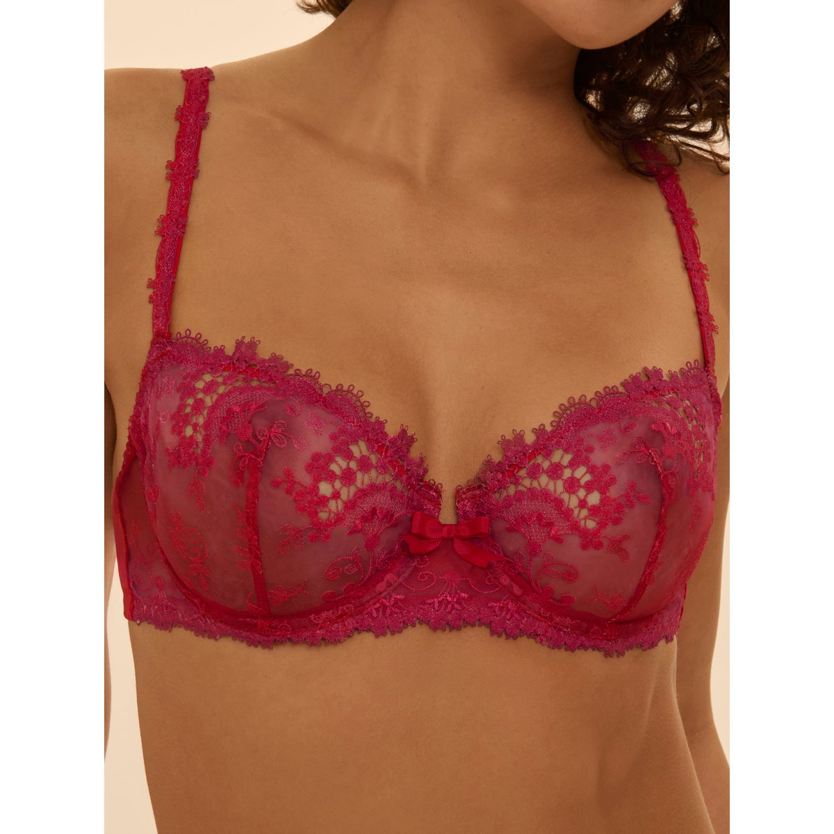 Soutien-gorge corbeille, WISH rouge, SIMONE PERELE