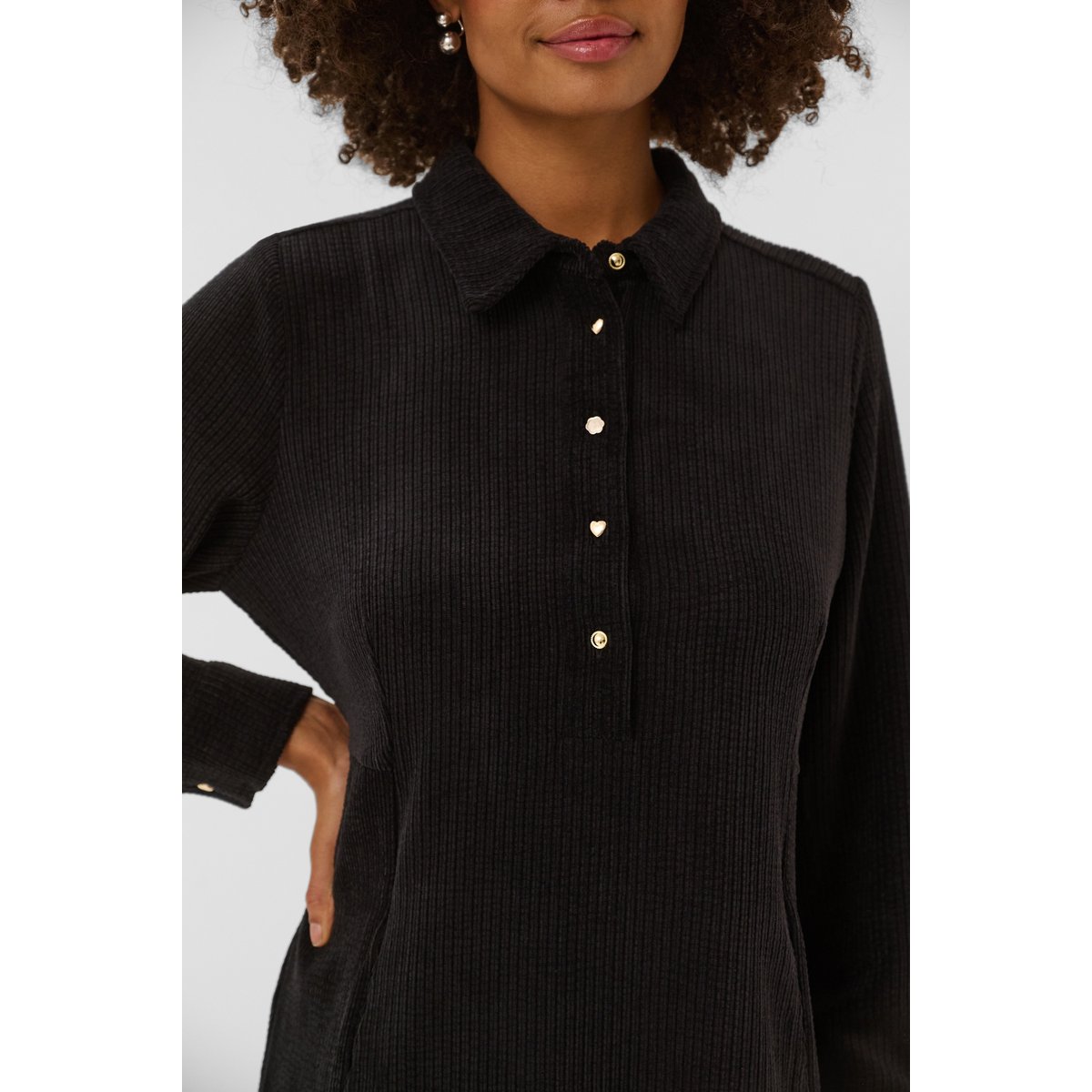 Robe noir, CULTURE