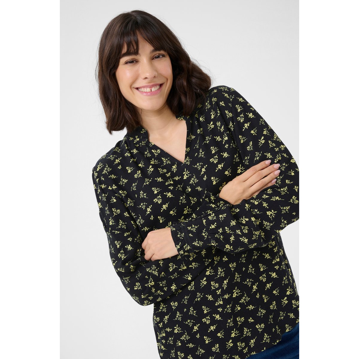 Blouse with long sleeve noir/vert floral black/green lettuce ditzy, KAFFE