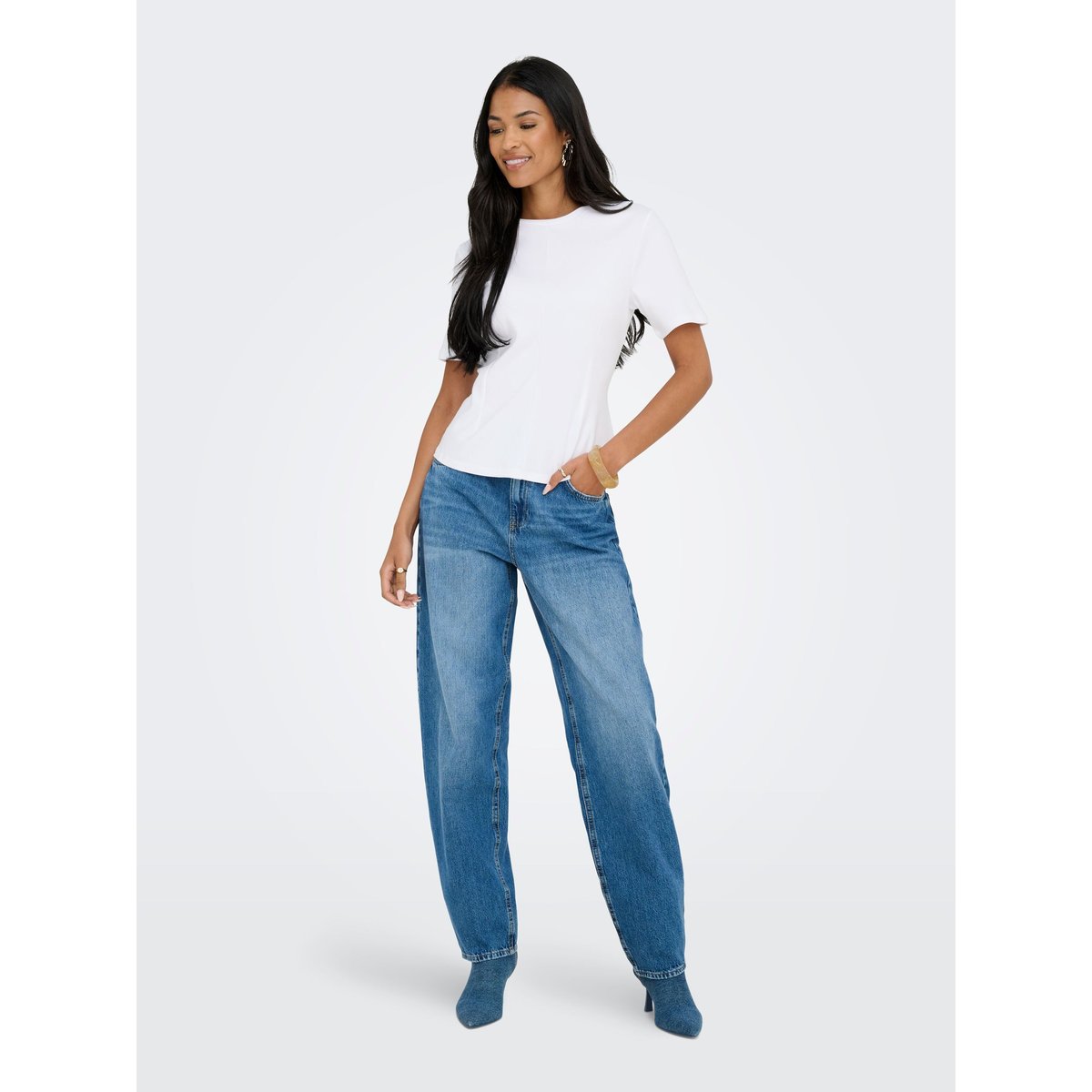 Top white, JDY