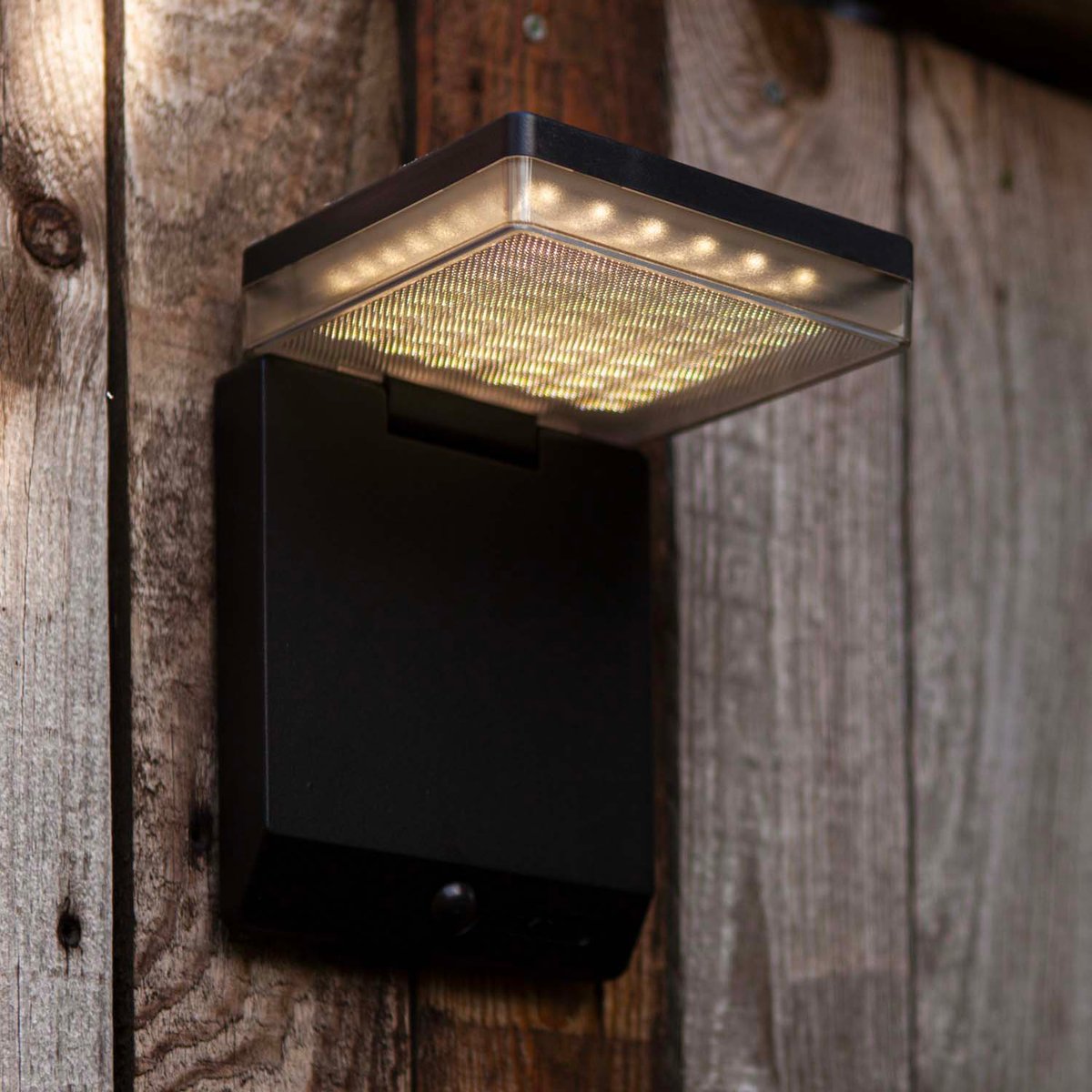 Applique murale solaire MOZE SOLAR matt black, LUMISKY