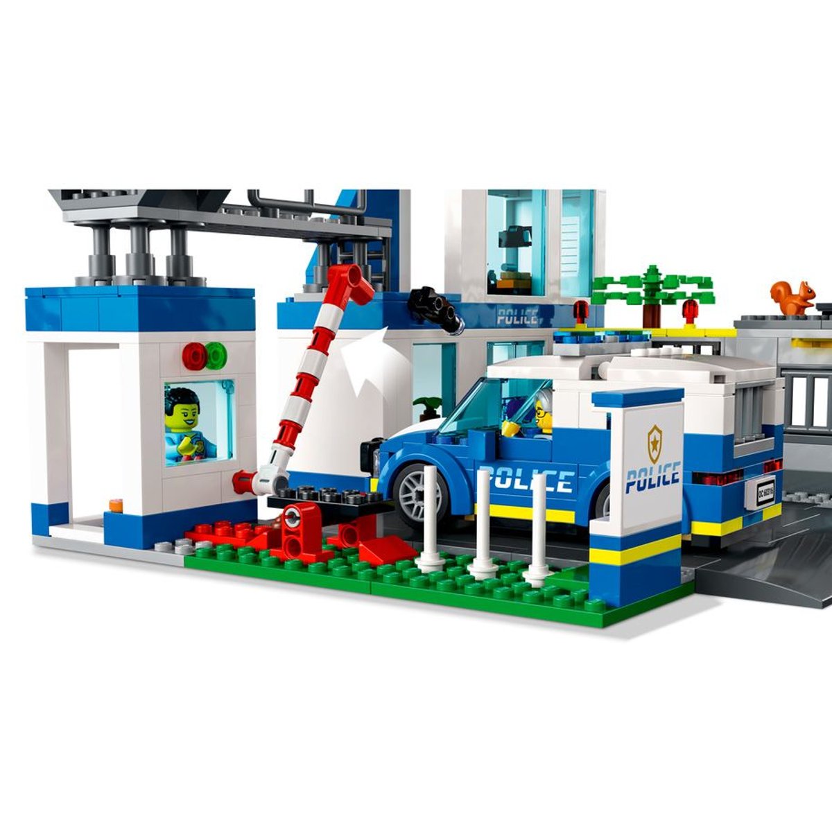 LEGO City - Commissariat de Police 60316 : Aventure Urbaine multicolore, LEGO