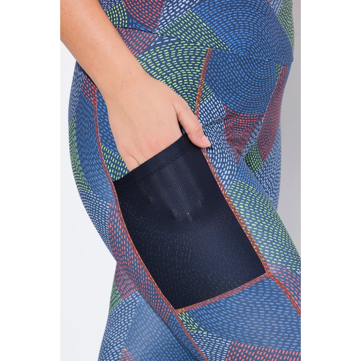 Legging technique aspect « tressé ». Poche marine, ULLA POPKEN