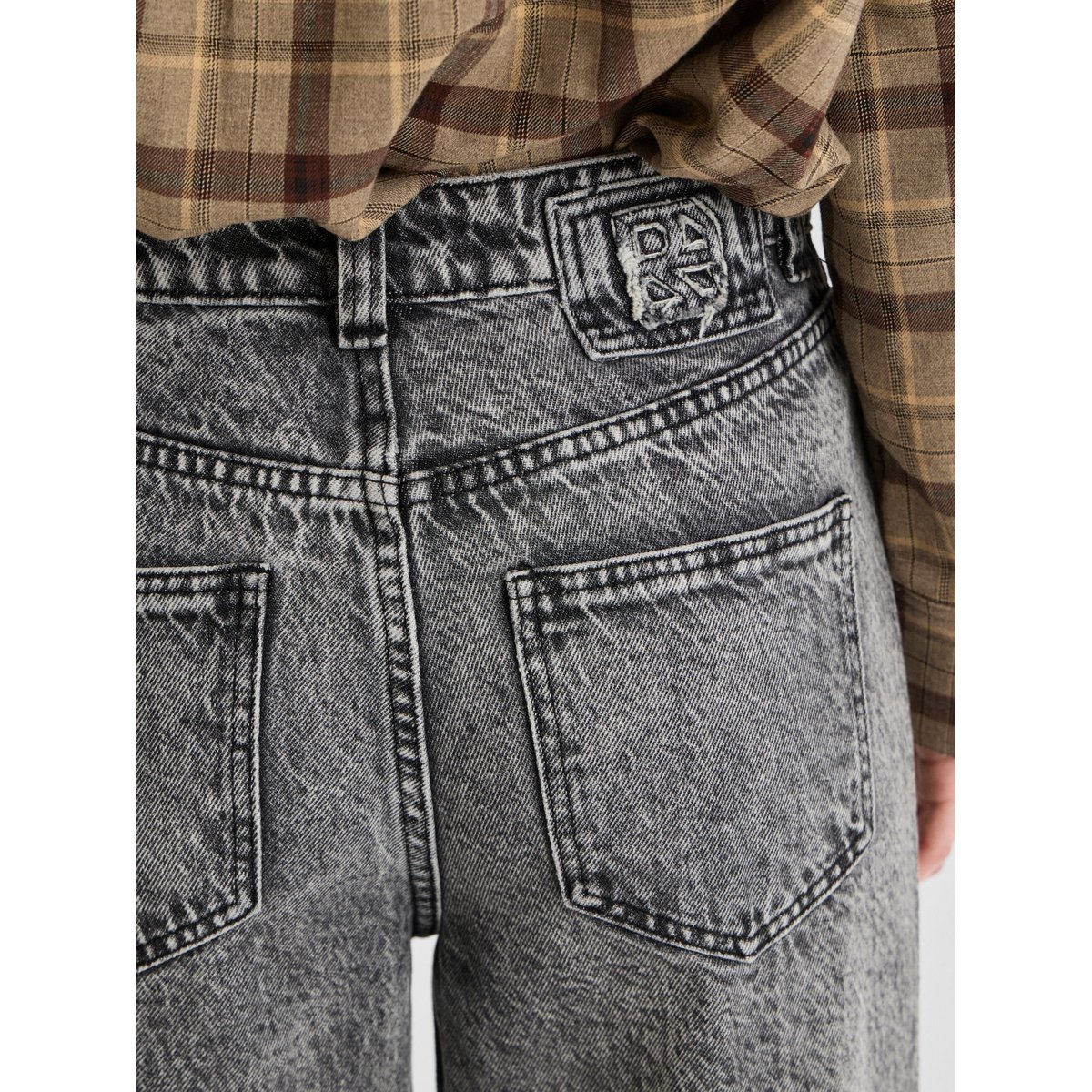 Jean Droit gris - light grey denim1, ROUGE EDIT