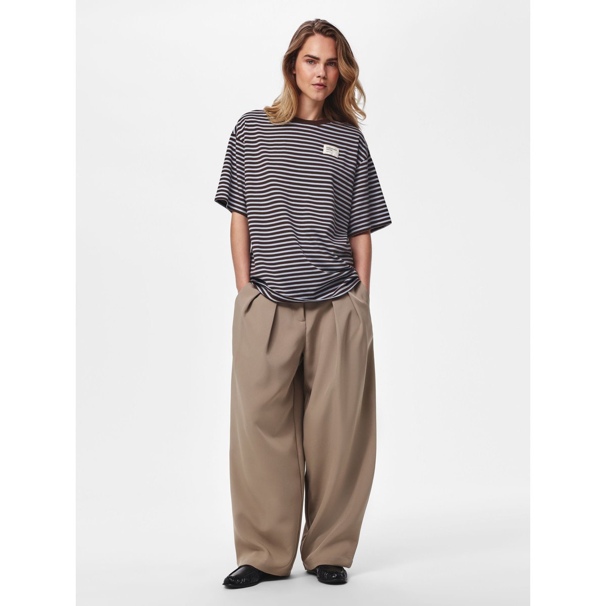 T-Shirt marron - hot fudge1, PIECES
