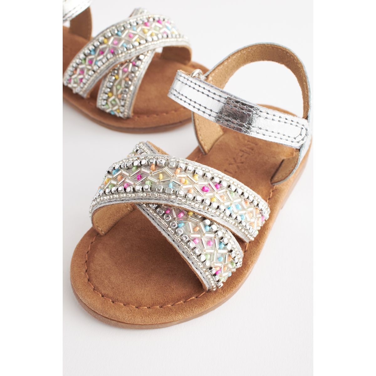 Sandales pour grandes occasions avec perles argent, NEXT