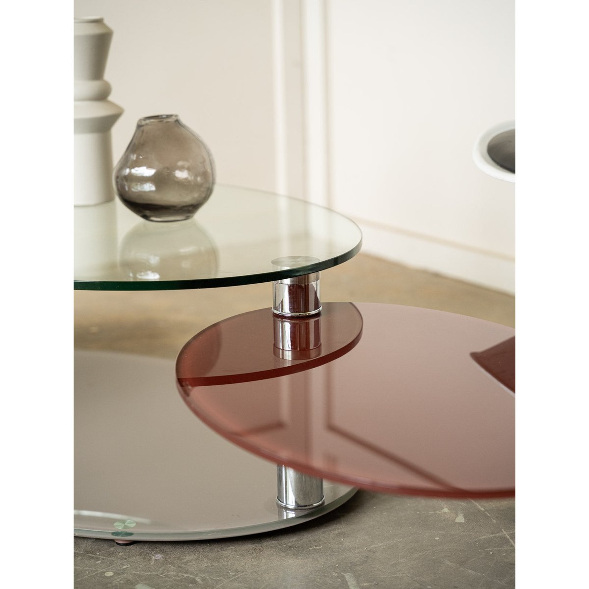 Table basse contemporaine en verre trempé Donna N°1590 - Bon état gris, DEBONGOUT
