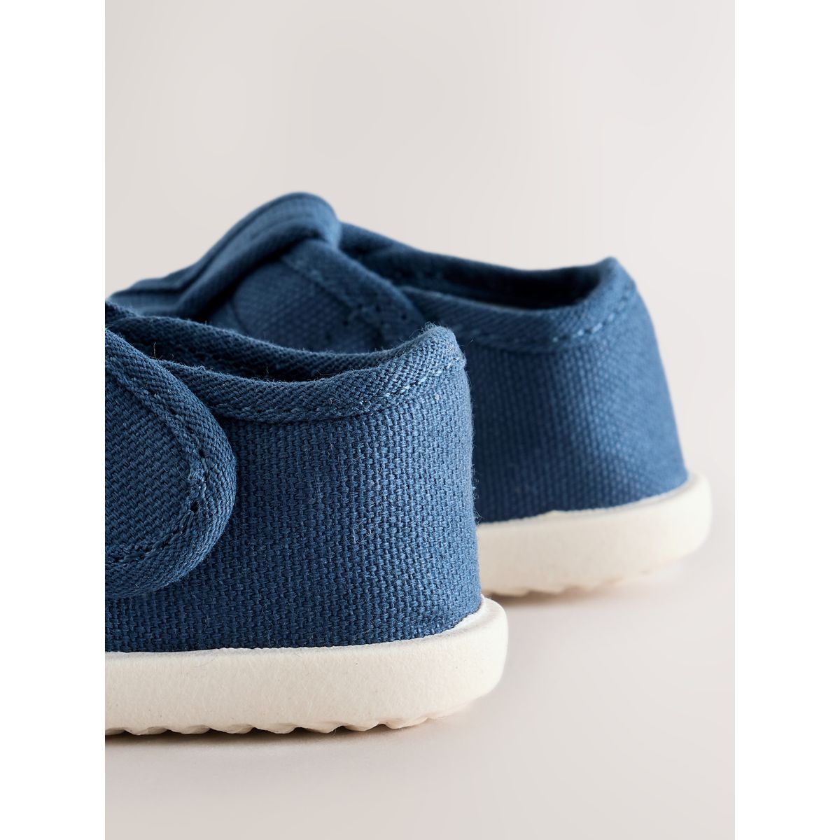 Chaussures souples bébé modèle salomé bleu marine, NEXT