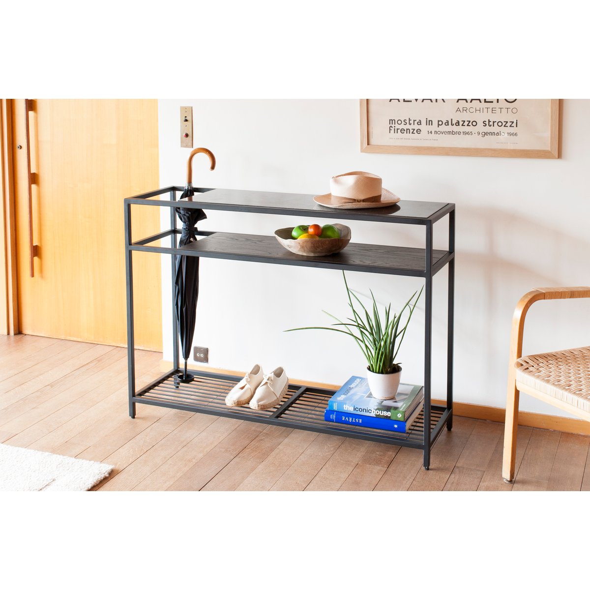 Console en marbre NOORA noir, PRODUIT INTERIEUR BRUT