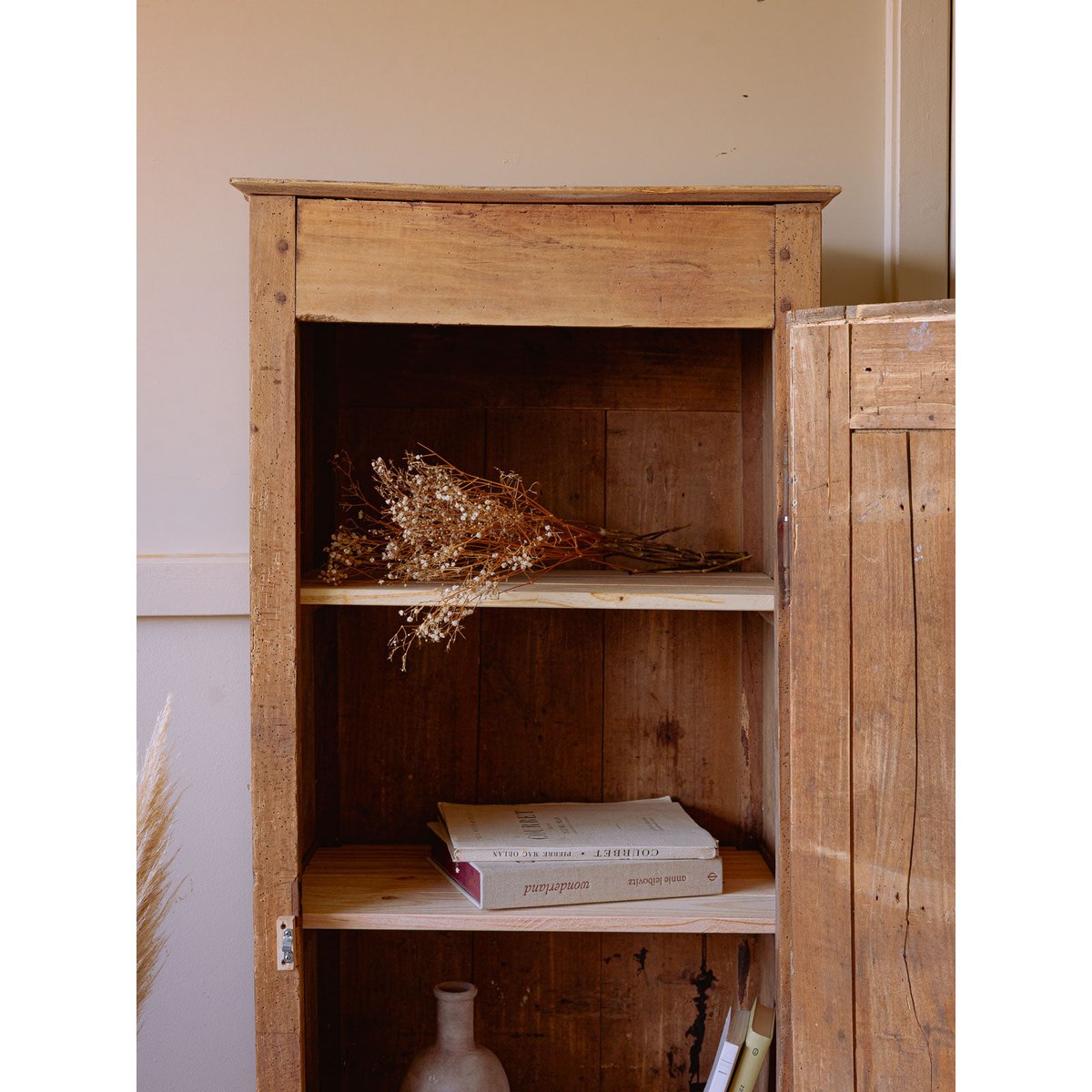 Armoire parisienne façon bonnetière Blandine N°475 - Bon état bois clair, DEBONGOUT