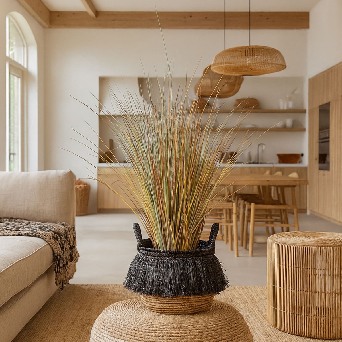 Panier en abaca avec franges, ZALO noir, NOW'S HOME