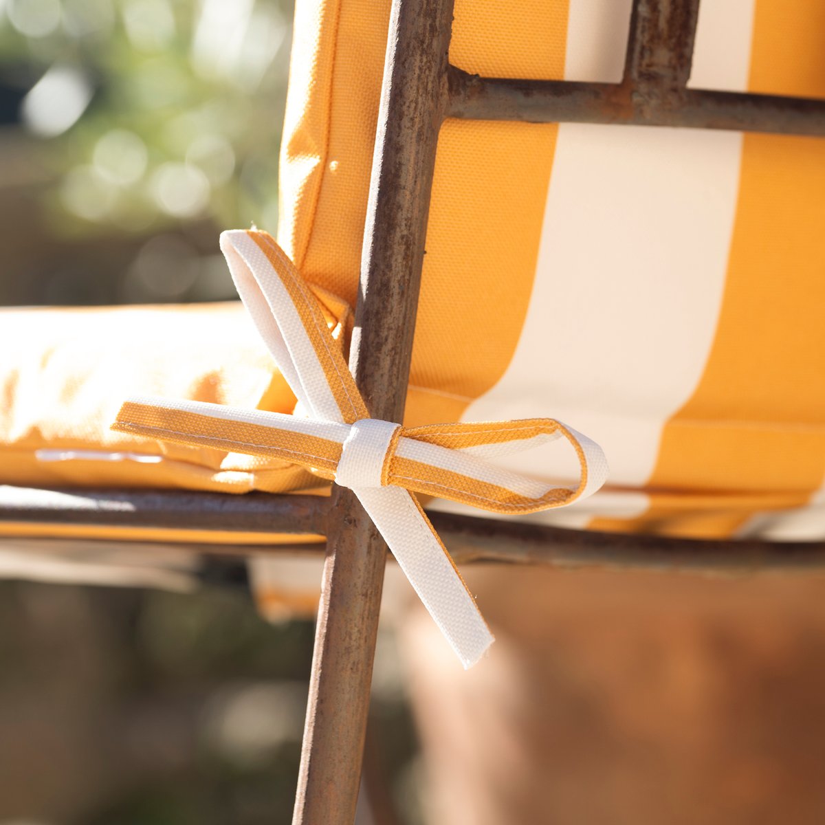 Coussin de fauteuil assise et dossier imperméable  à rayures ARCACHON - QABANE jaune, HOME MAISON