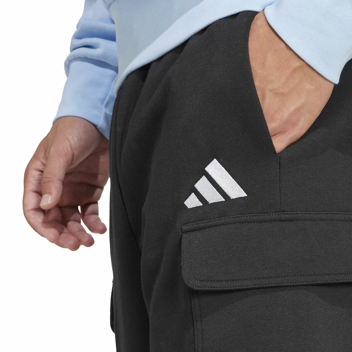 Essentials Feel Cozy Cargo Shorts in French Terry Fabric black, ADIDAS SPORTSWEAR
