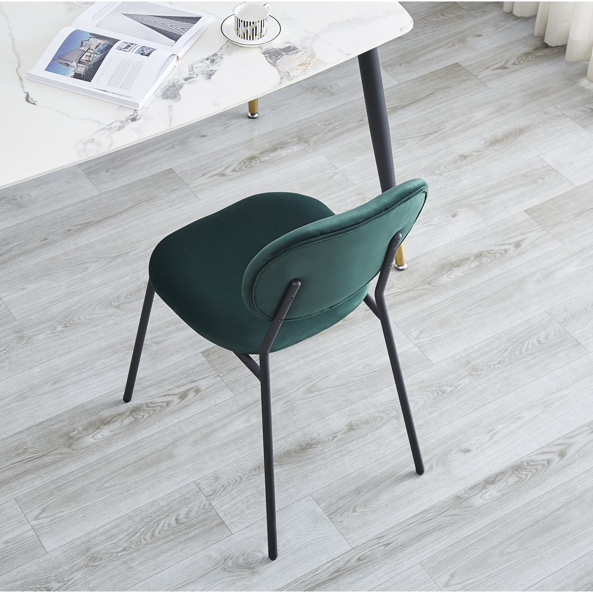 Lot de 2 chaises, métal et velours, SUZUKA vert intense, NORDLYS