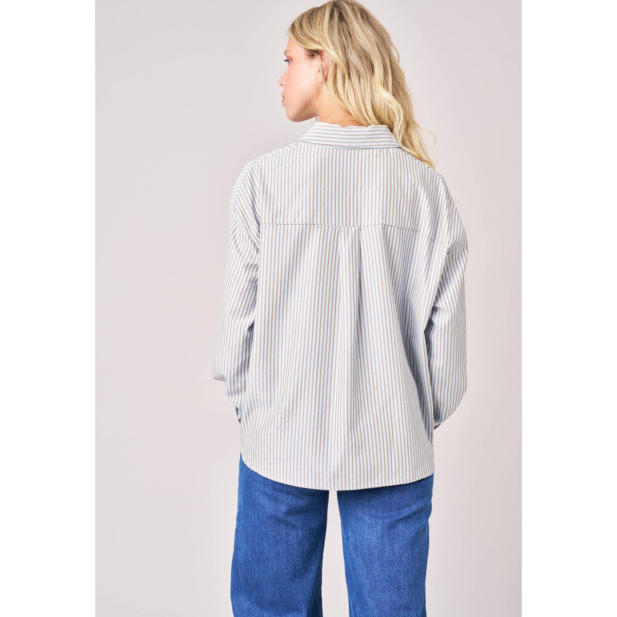 Chemise rayée femme avec détails brillants HOLMY blue, DEELUXE