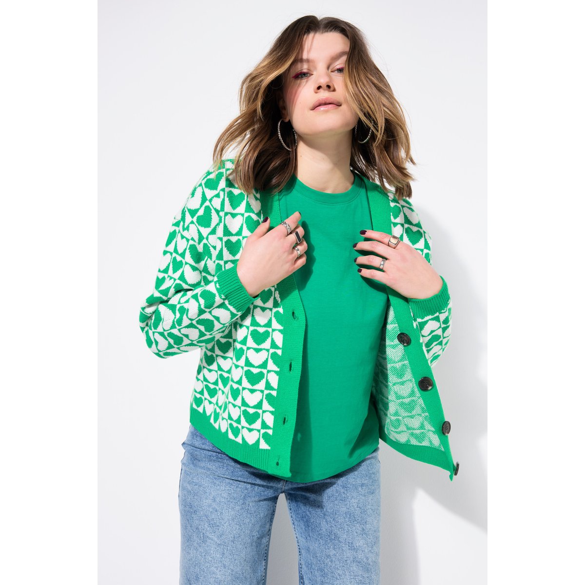 Cardigan oversize, cœurs vert émeraude, STUDIO UNTOLD