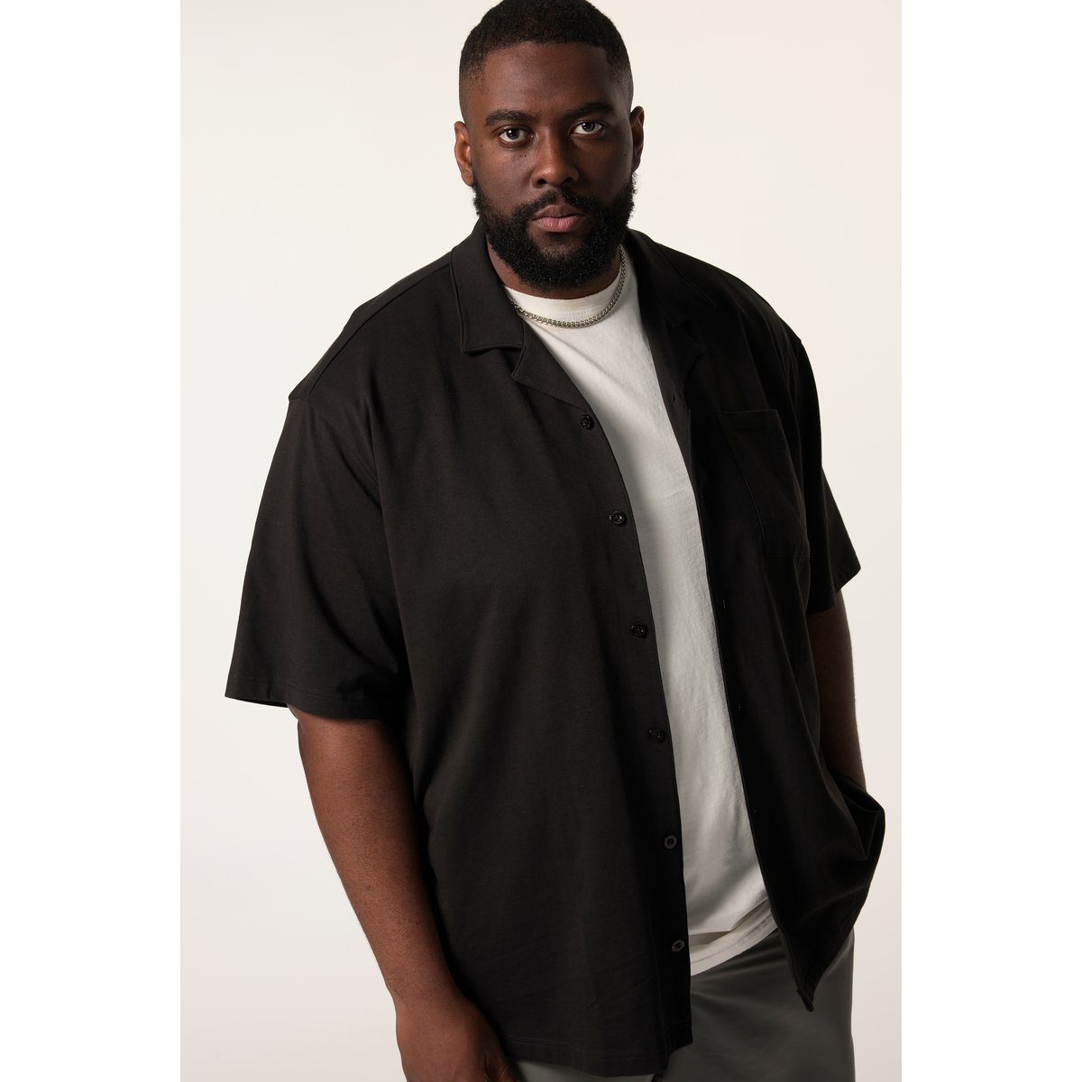 Chemise en jersey noir, STHUGE