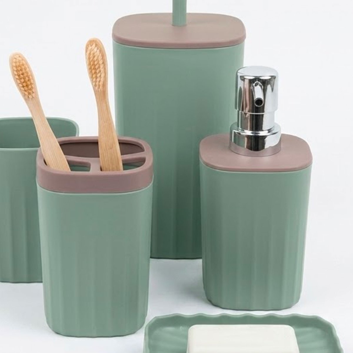 Set complet pour salle de bain polypropylène vert 5 pièces vert, WADIGA