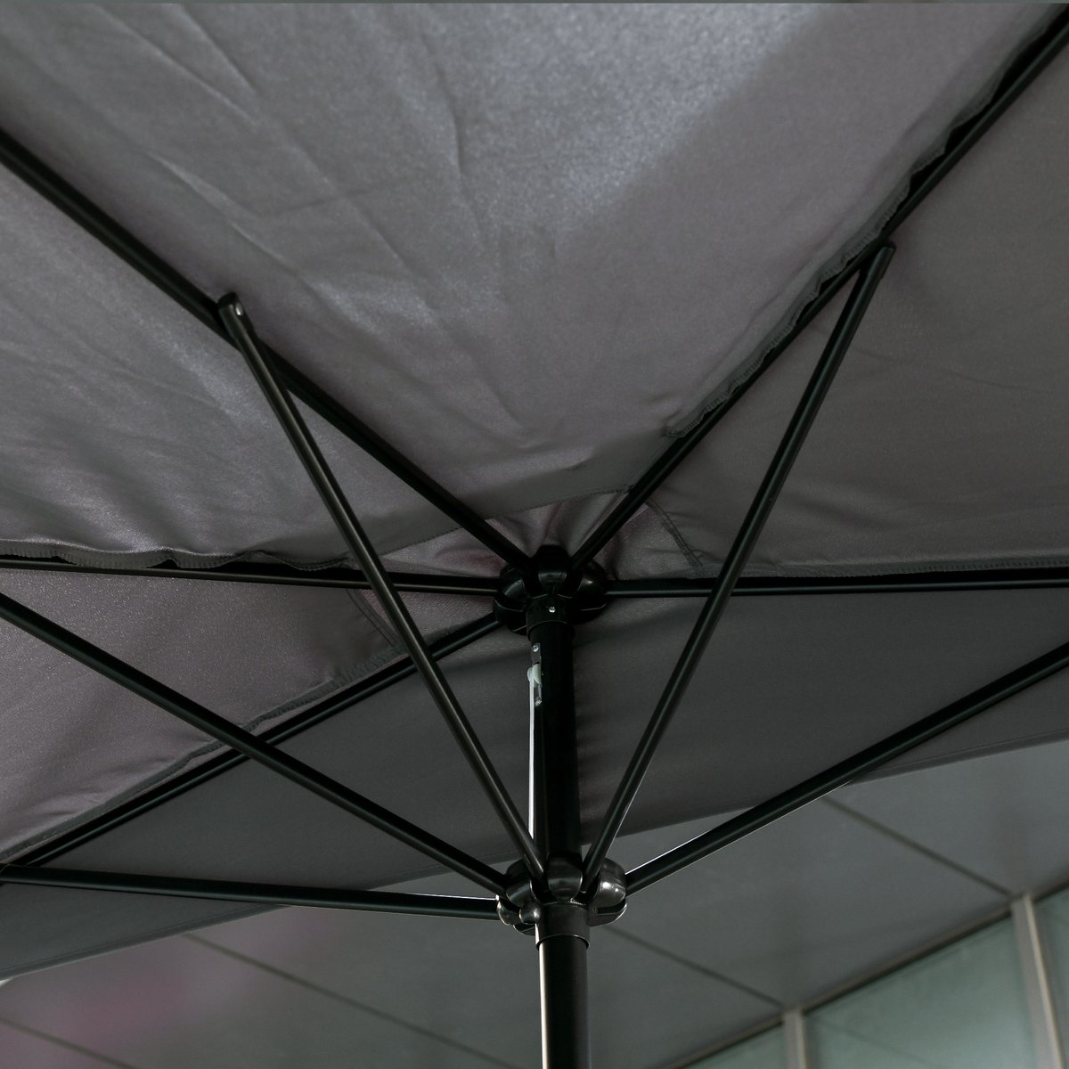 Parasol demi-circulaire Métal Marron gris, OUTSUNNY
