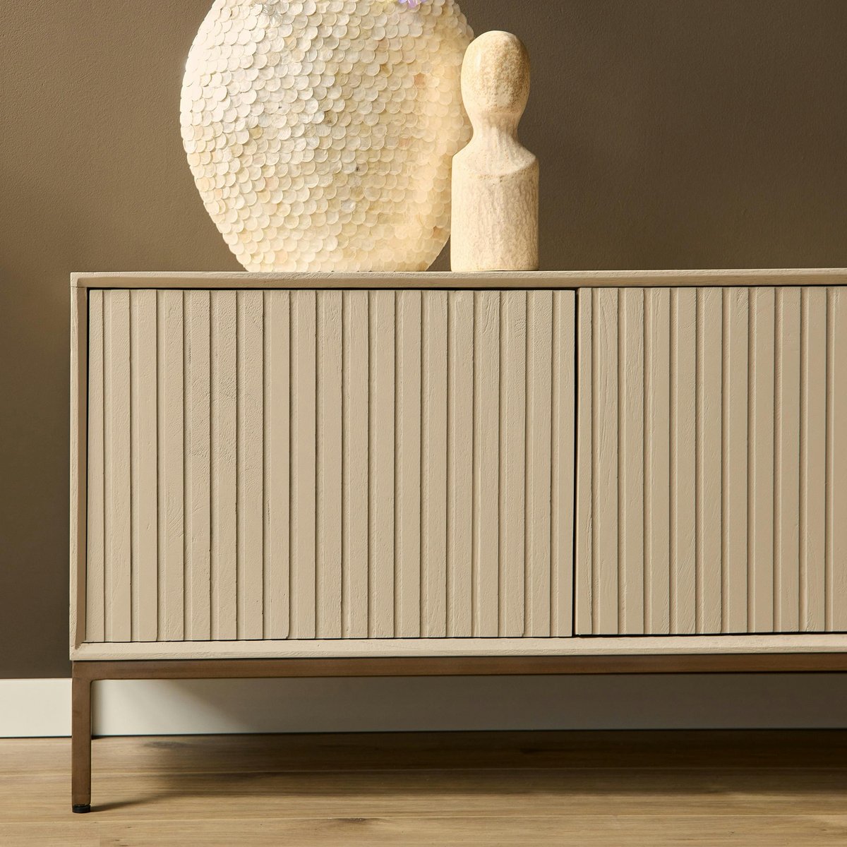 Meuble TV 165 cm 4 portes rainurées CORTINA beige, PIER IMPORT