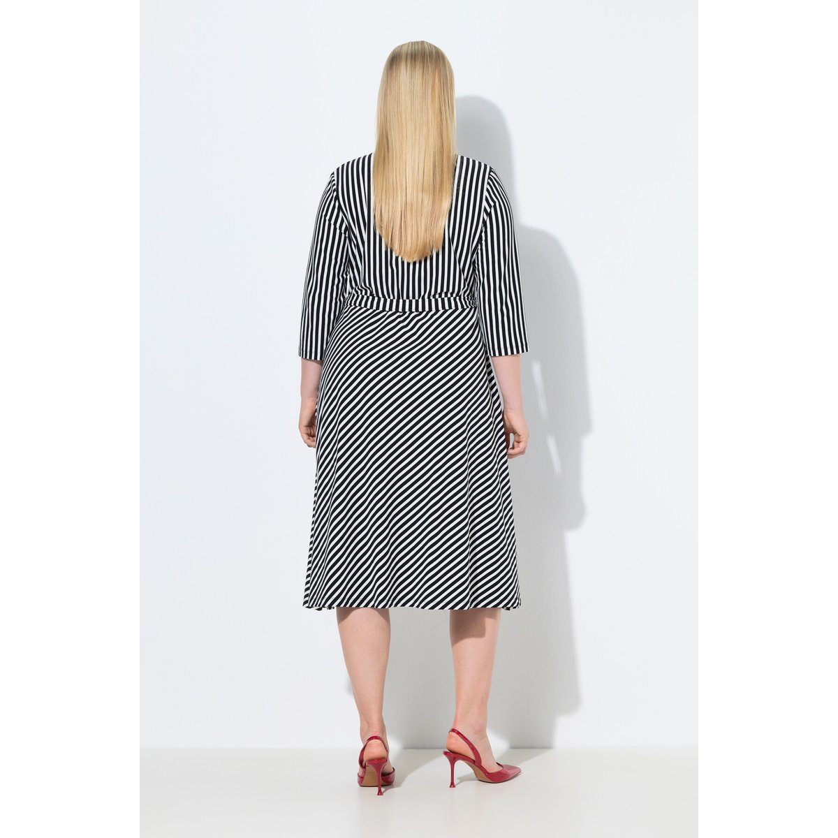 Robe midi à rayures noir, ULLA POPKEN