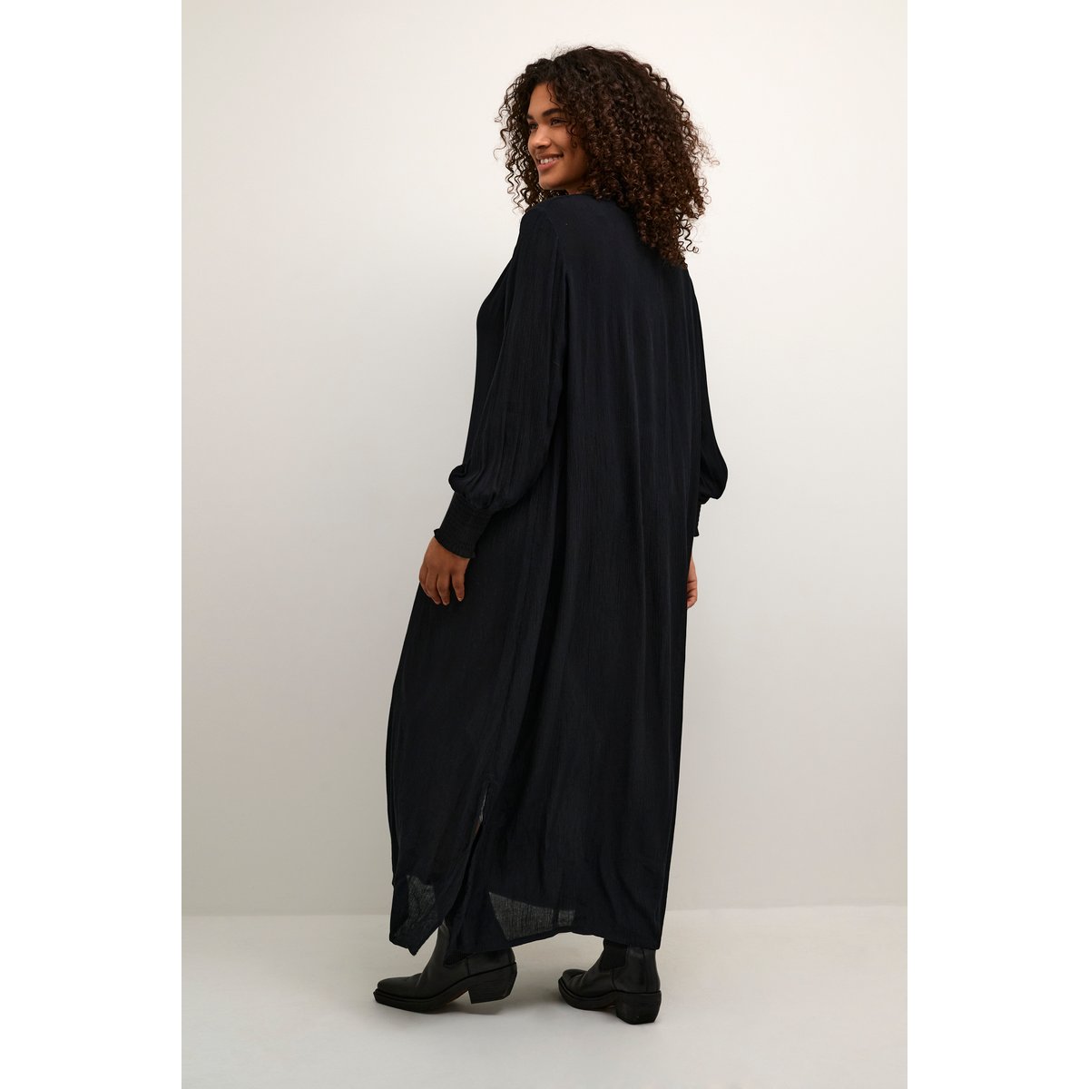 Robe noir black deep, KAFFE CURVE