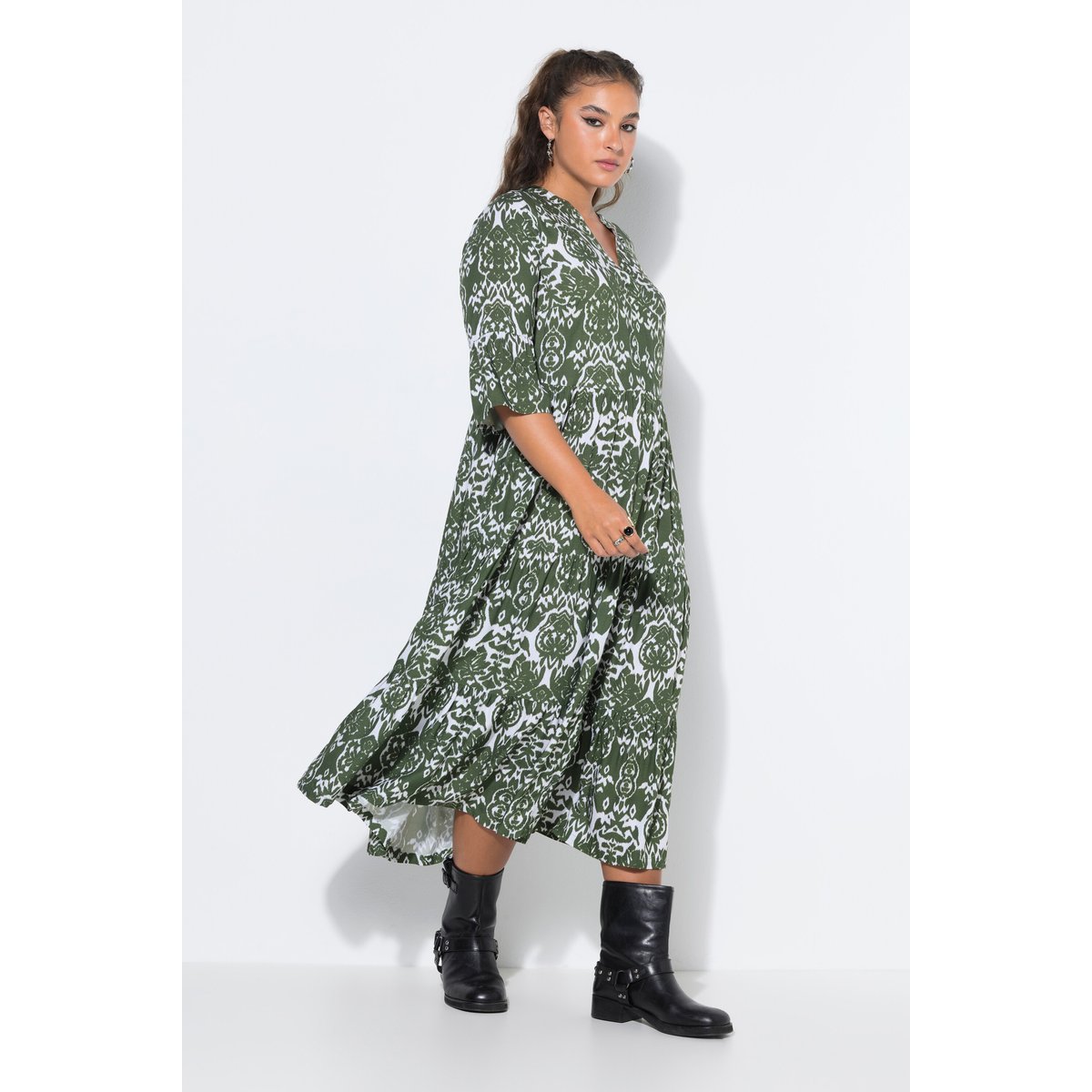 Robe maxi coupe trapèze à volants olive clair, STUDIO UNTOLD
