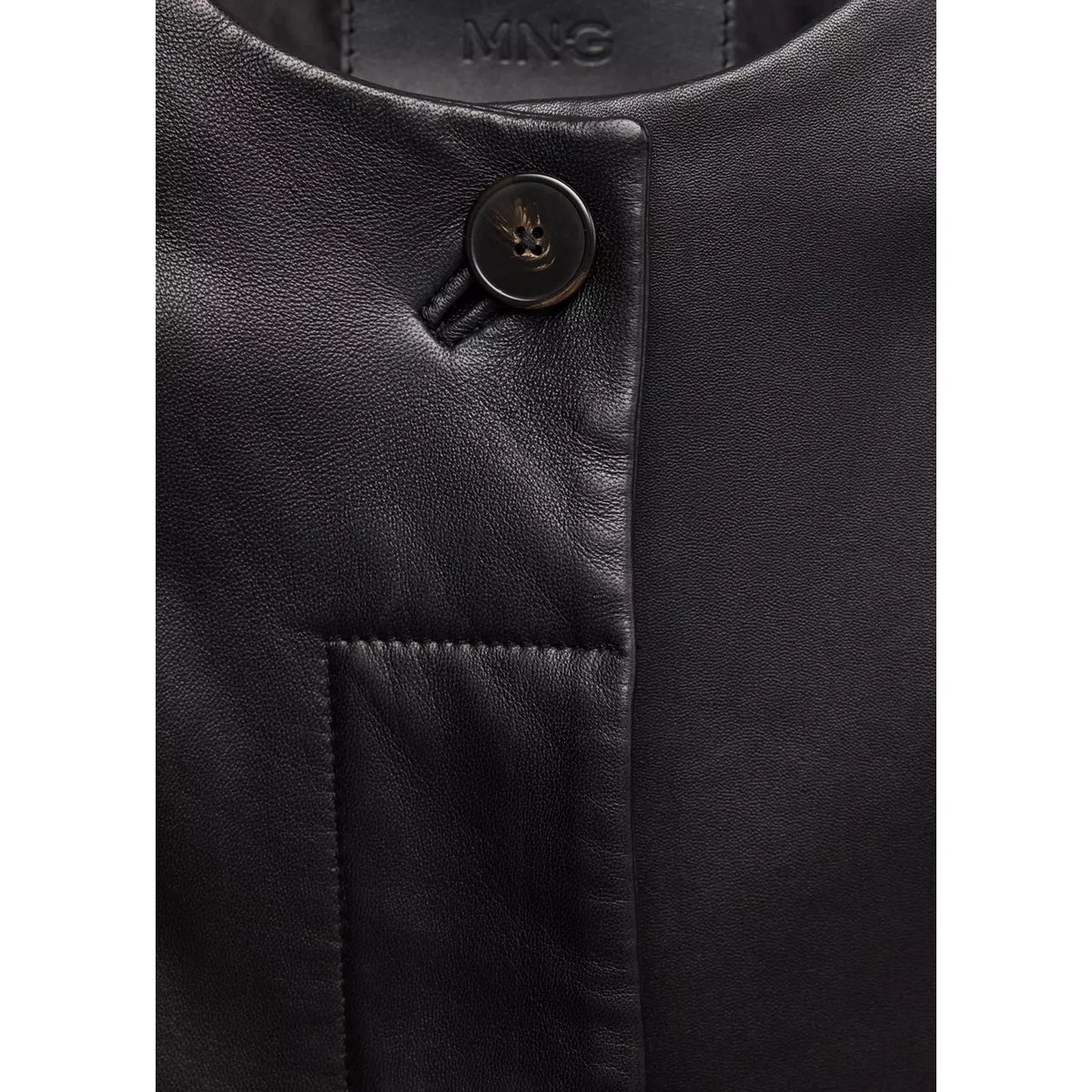 Blazer en cuir à col rond noir, MANGO