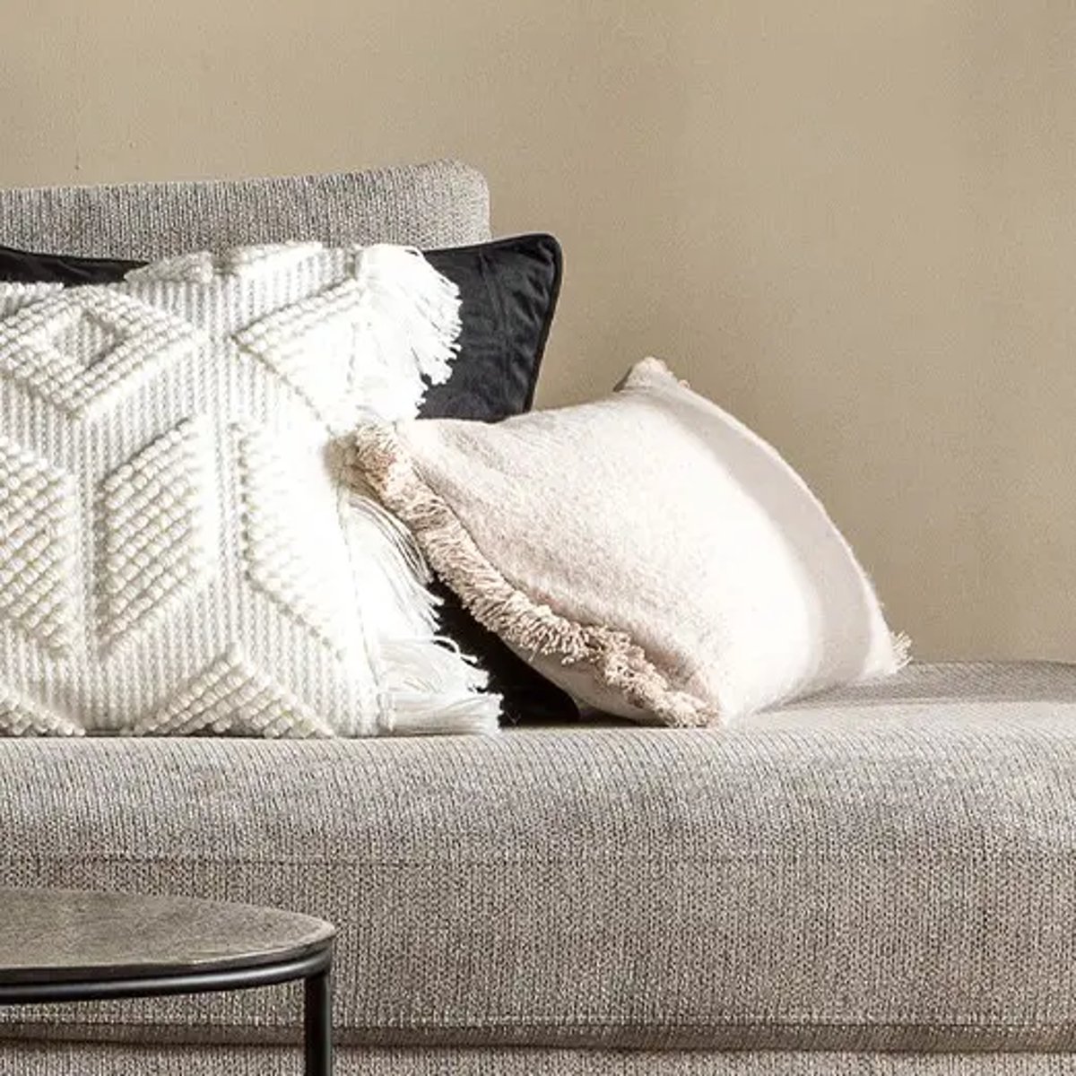 Housse de coussin Finna noir, DUTCH DECOR