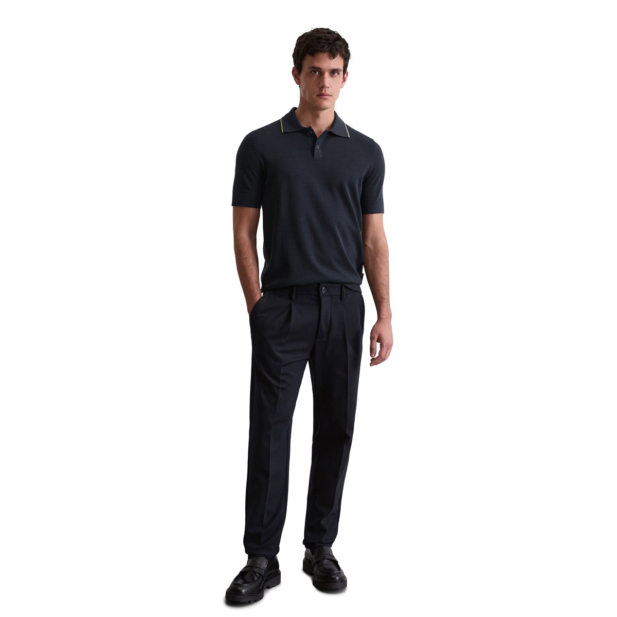 Polo en tricot DFB Travel Collection en pur coton bio bleu foncé, MARC O'POLO