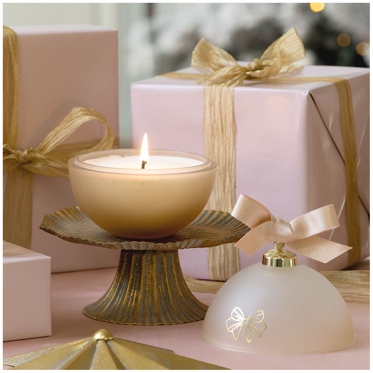Bougie boule 210 g parfum Orange Cannelle RUBANS DE FÊTE orange, MATHILDE M