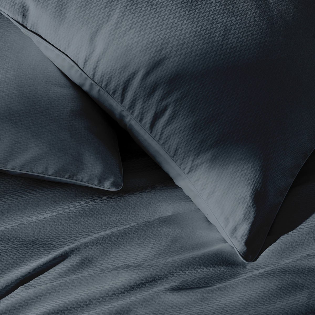 Taie d'oreiller satin de coton VIBRATO bleu nuit, GARNIER THIEBAUT