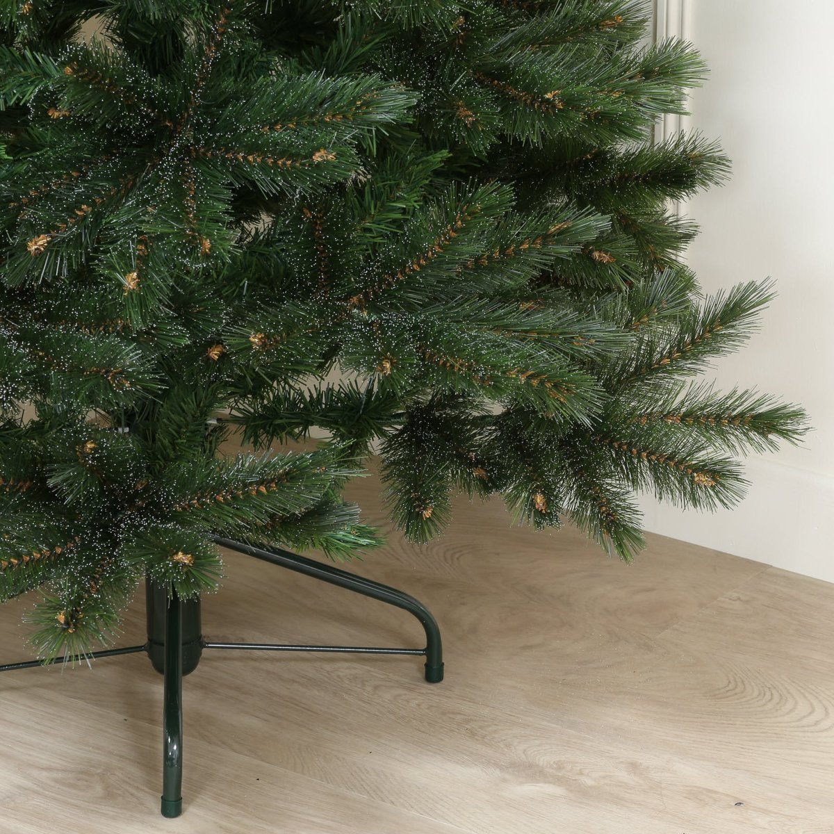 Sapin de Noël vert artificiel H155cm D99cm vert, PIER IMPORT