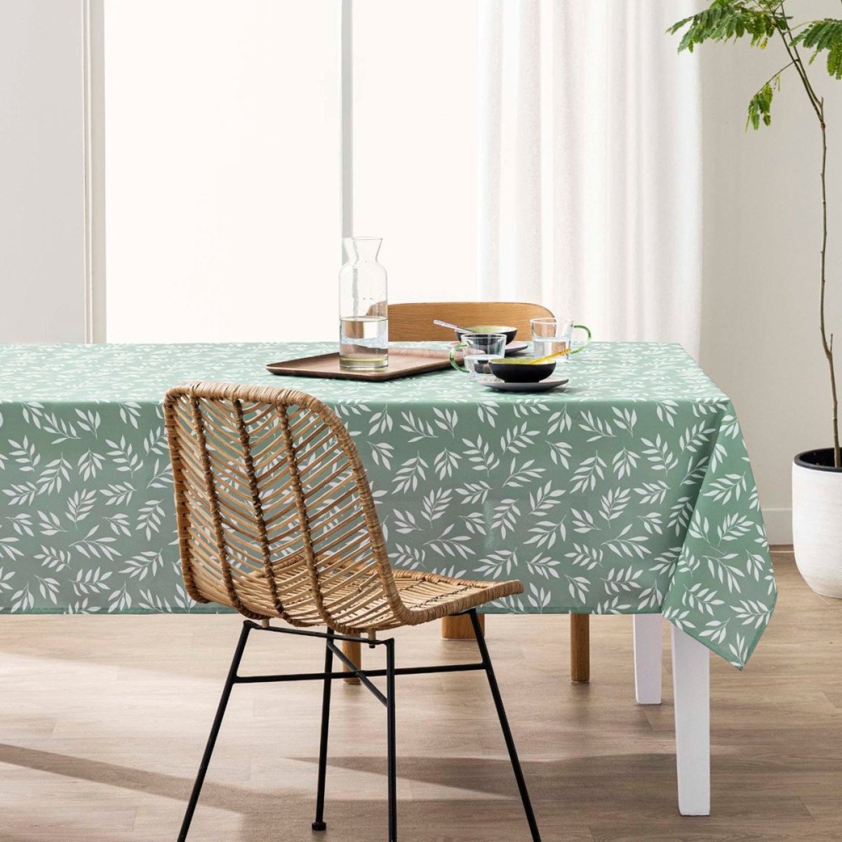 Nappe Rectangulaire 145x240 Antitache Milova Vert Sauge vert, DECORATIE